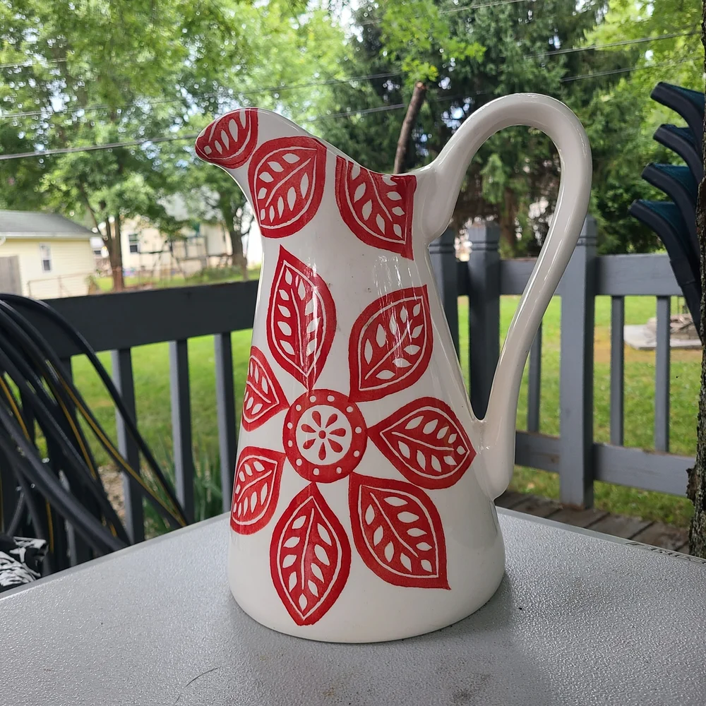 Farval Portugal Handcrafted White Ceramic 11.75” Pitcher‎ Groovy Red - Picture 2 of 5